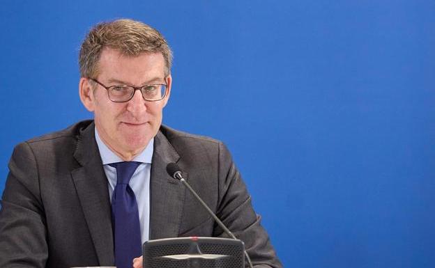 Feijóo presenta Reformismo21 como palanca para «reconstruir» el país