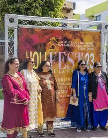 Imagen secundaria 2 - La Oliva se tiñe de color con la celebración hindú de la fiesta Holi