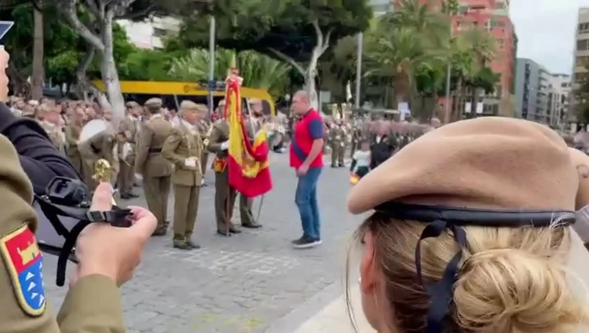 Jura de bandera de personal civil en Las Palmas de Gran Canaria