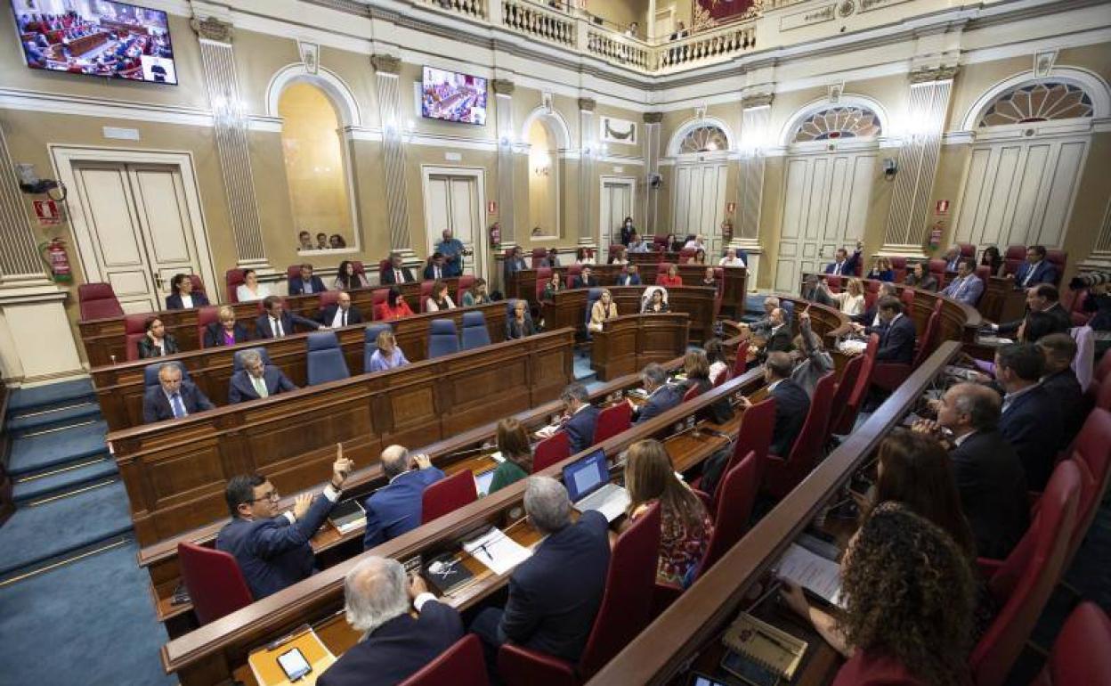 Foto de archivo del Parlamento de Canarias. 
