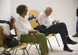 Los acusados, durante el juicio.