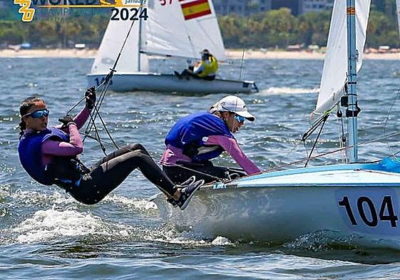 Paula e Isabel Laiseca, subcampeonas del mundo de la clase 420.