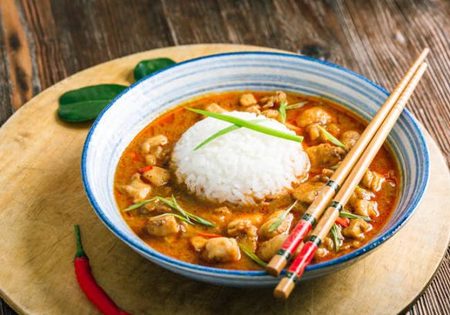 Sopa Tom Yun