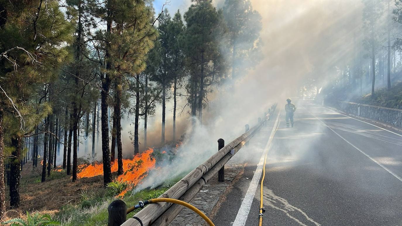 Imagen de la quema controlada en la cumbre grancanaria.