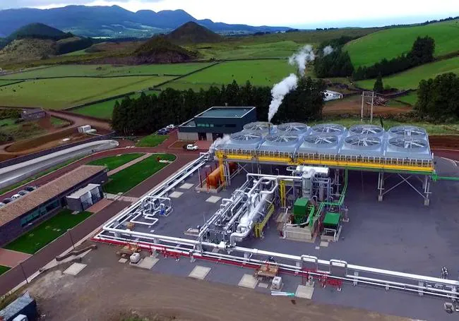 Planta geotérmica operativa en la isla de Terceira, en Azores.