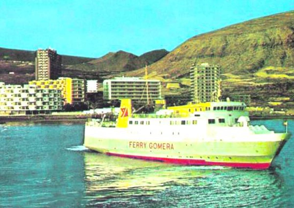 Imagen secundaria 1 - Fred. Olsen Express celebra cinco décadas conectando Canarias
