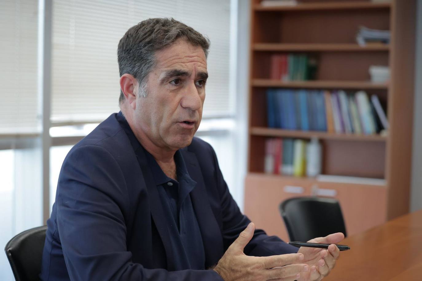 «Ya no valen las palmaditas en la espalda, tiene que empezar el traslado de menores»