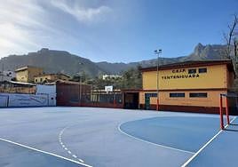 Imagen de la cancha deportiva en el CEIP Tenteniguada.
