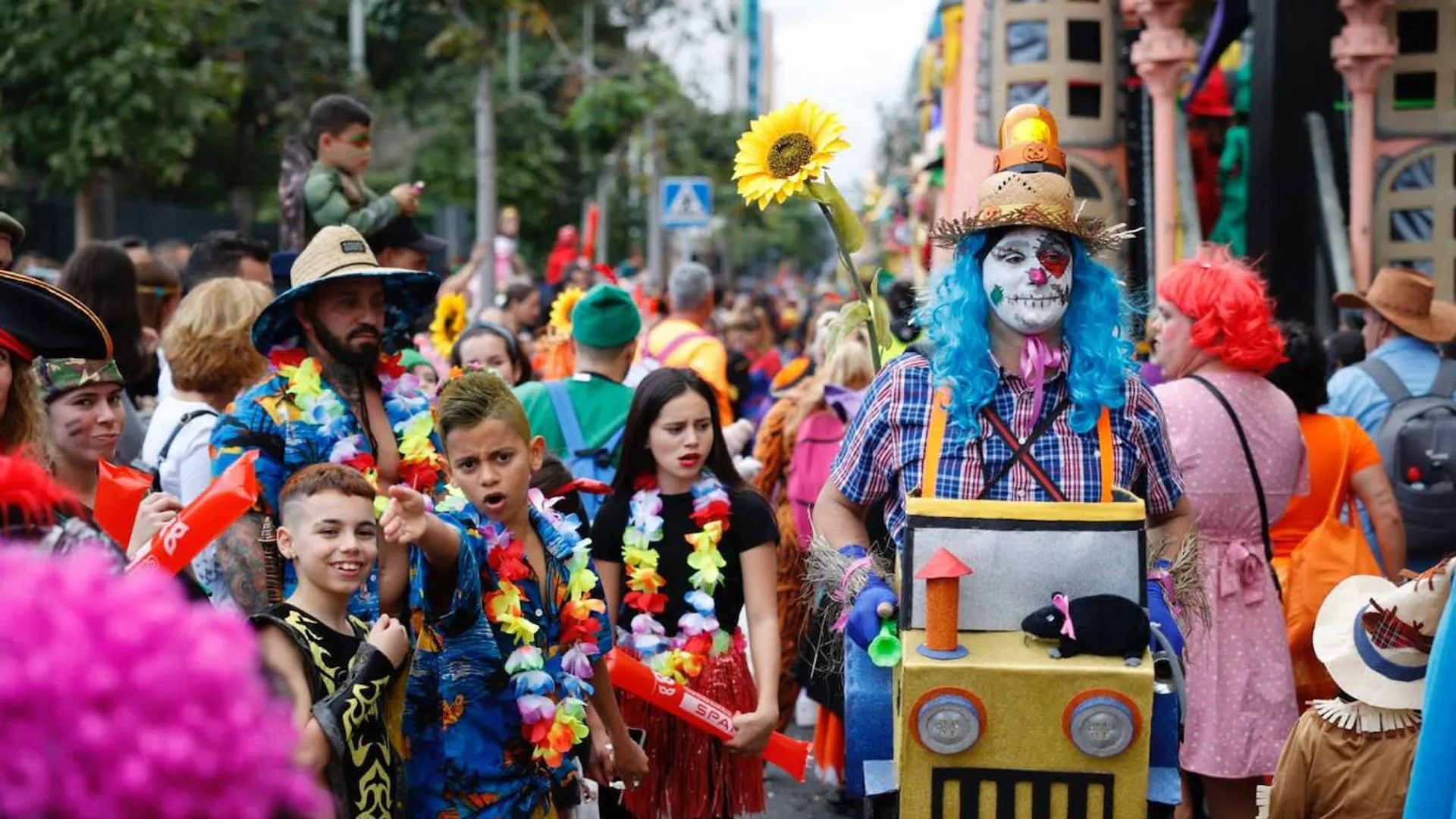 Desfile de Carnaval en Las Palmas, en la isla canaria de Gran Canaria
Fuente : Canarias7