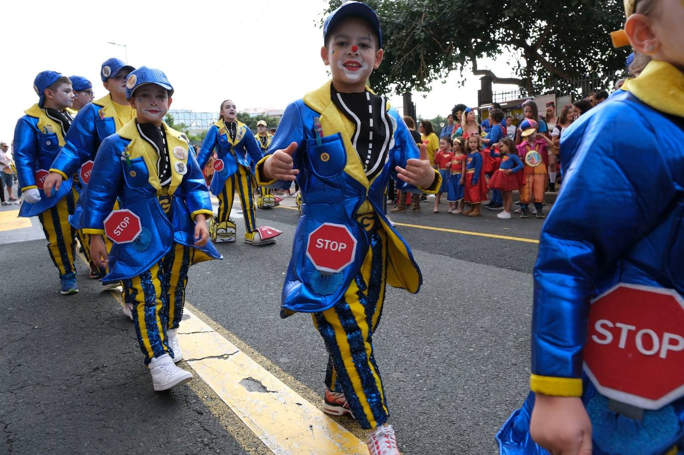 El Puerto se llena de mascaritas el martes de carnaval