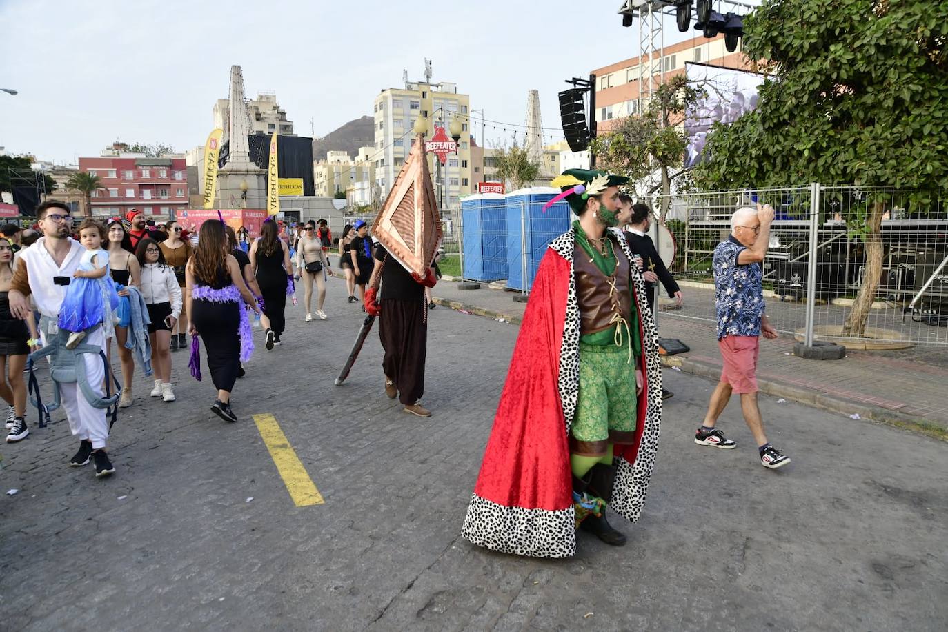 El Puerto se llena de mascaritas el martes de carnaval