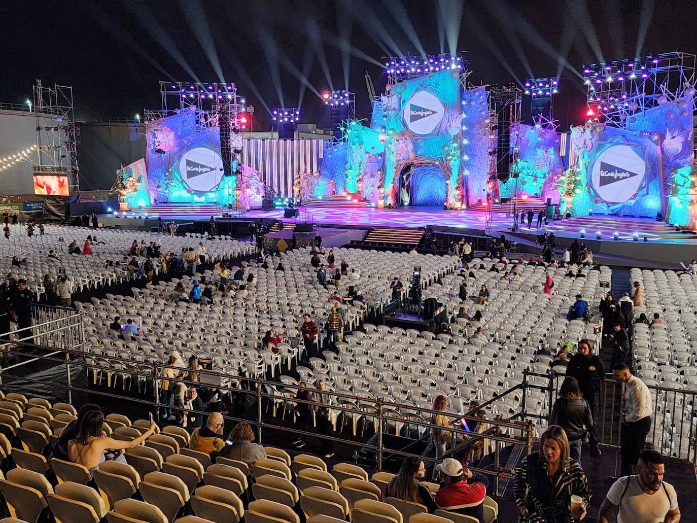 Los drag se suben a sus plataformas en &#039;Los Carnavales del Mundo&#039;