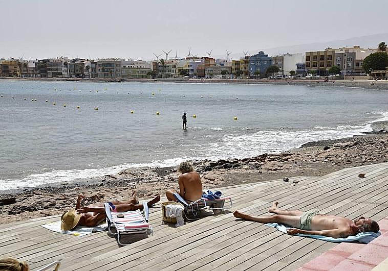 Episodio de calor y calima en la isla de Gran Canaria.
