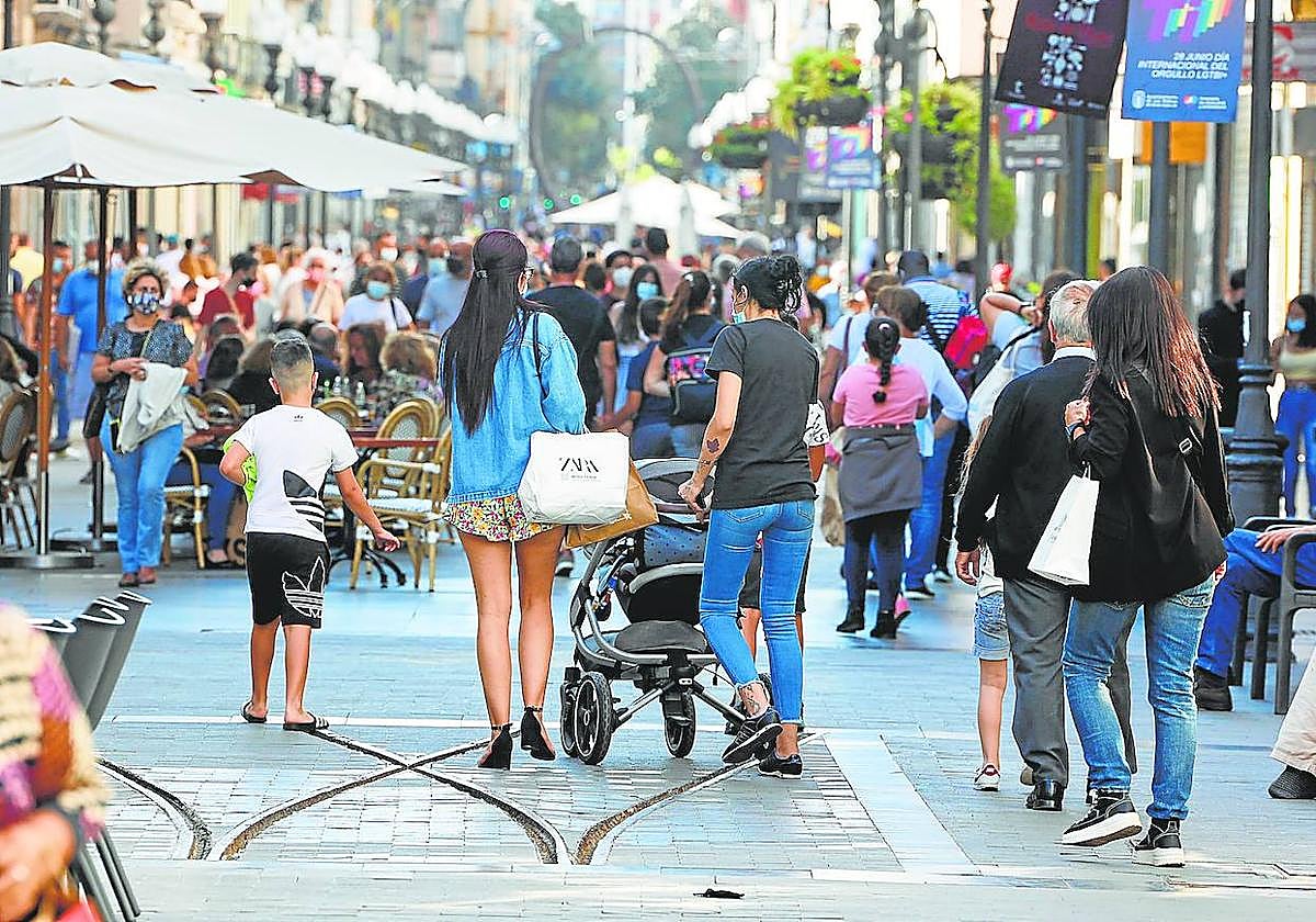 La recaudación del IGIC, que se aplica los servicios y el consumo en la comunidad autónoma, sigue registrando cifras récord.