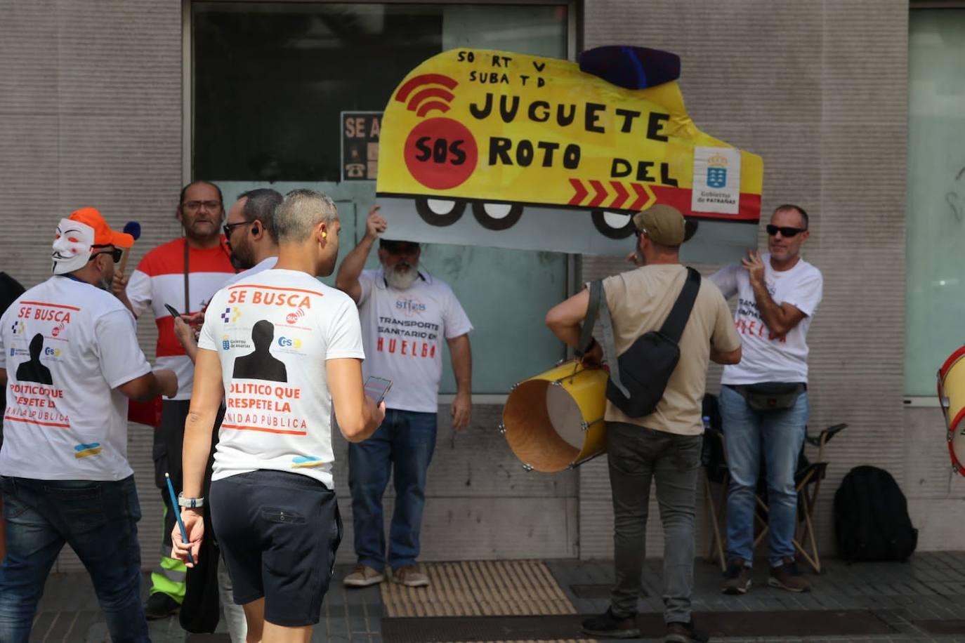 La manifestación del Transporte Sanitario no Urgente, en imágenes