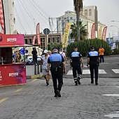 Los bomberos y los policías ingresan las horas extras: 2,41 millones