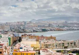 La compraventa de viviendas cae un 14,4 % en Canarias