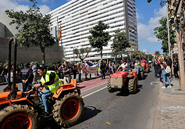 Tractorada en la capital grancanaria.