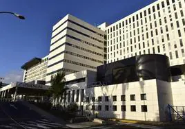 Fachada del Hospital Insular de Gran Canaria.