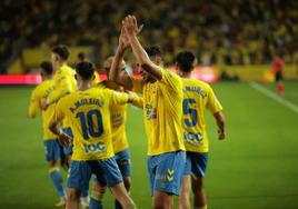 Imagen de los jugadores celebrando un gol en el Estadio de Gran Canaria.