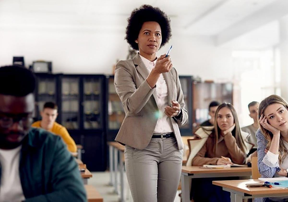 Cómo prepararse para enseñar en la universidad
