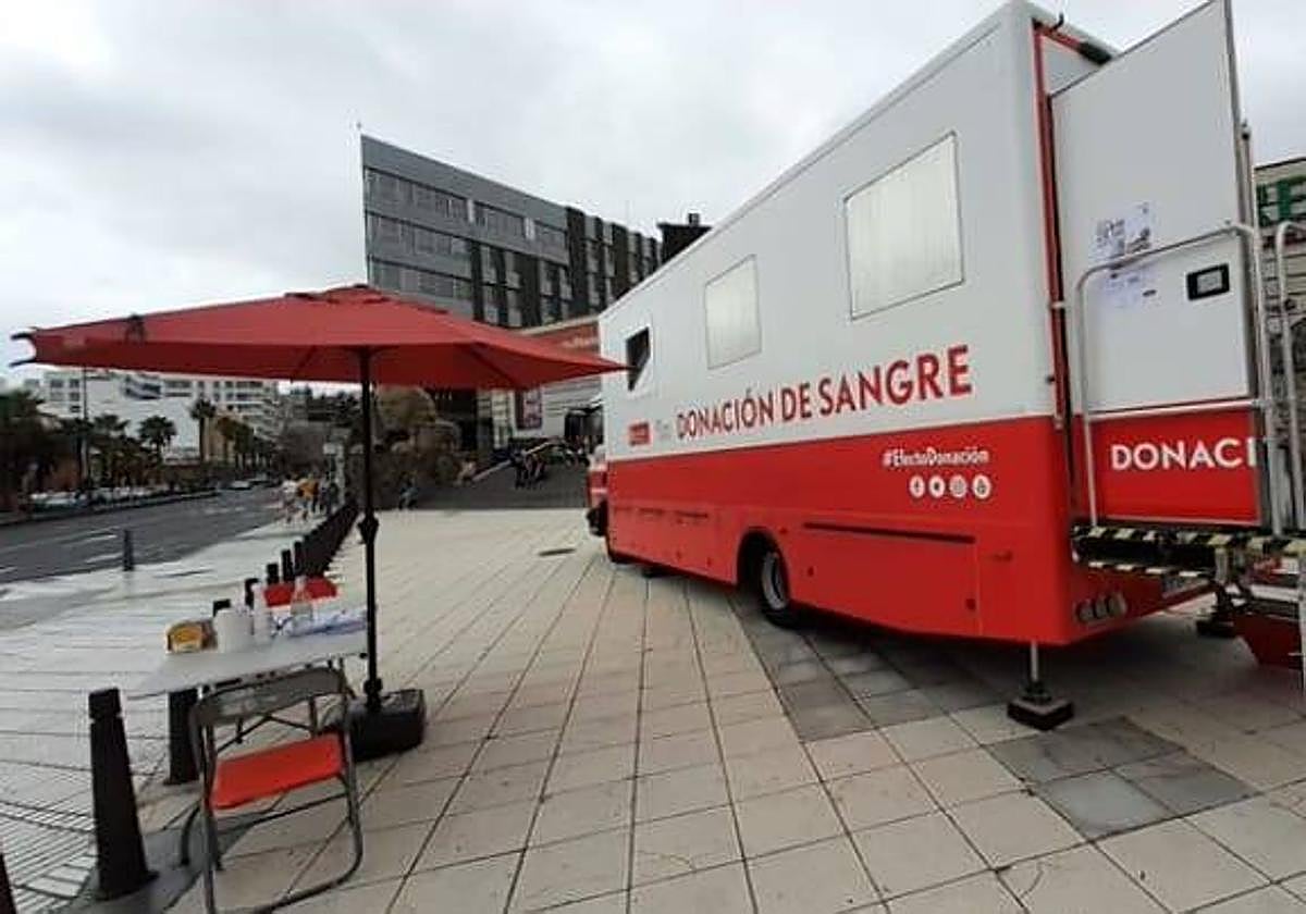 Imagen de archivo de la unidad móvil del ICHH en Las Arenas.