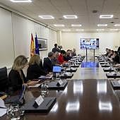 El Gobierno estatal apura el plazo para decidir la fórmula del reparto de menores