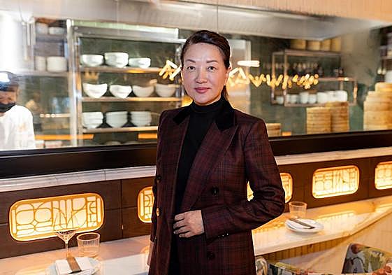 María Li Bao, en uno de sus restaurantes.