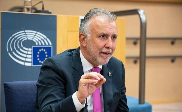 Ángel Víctor Torres, ministro de Política Territorial y presidente de la Comisión Interministerial de Inmigración.