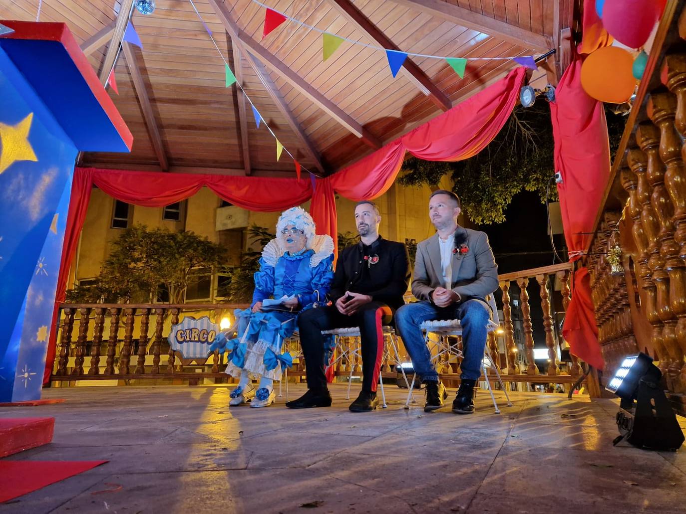 El carnaval de Telde se inaugura con el vibrante pregón de Arnaldo Ojeda