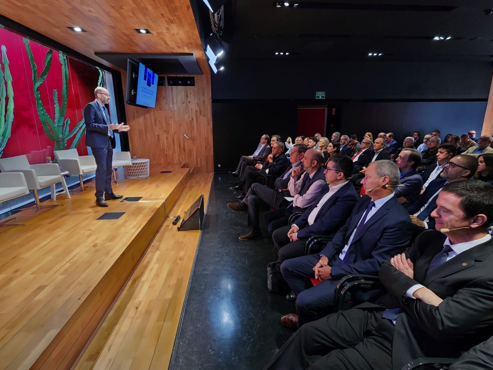 El foro CANARIAS7 &#039;Presente y futuro del sistema energético de Canarias&#039;, en imágenes
