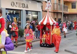 Las carrozas del carnaval hacen estación en Telde