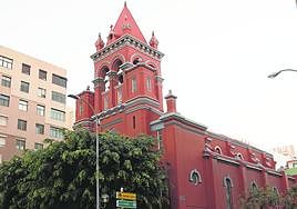 Imagen de la iglesia del Pino.