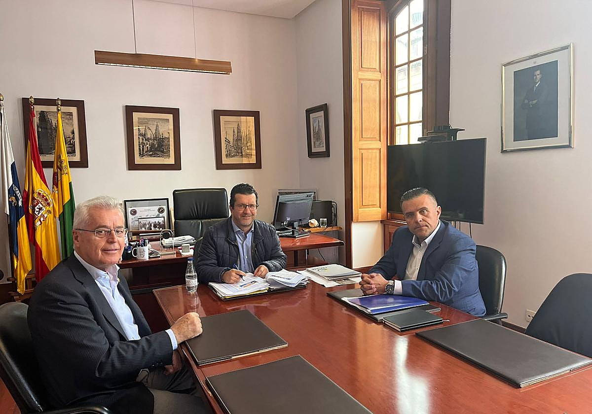 Ángel Medina, Juan Jesús Facundo y Francisco Matos.