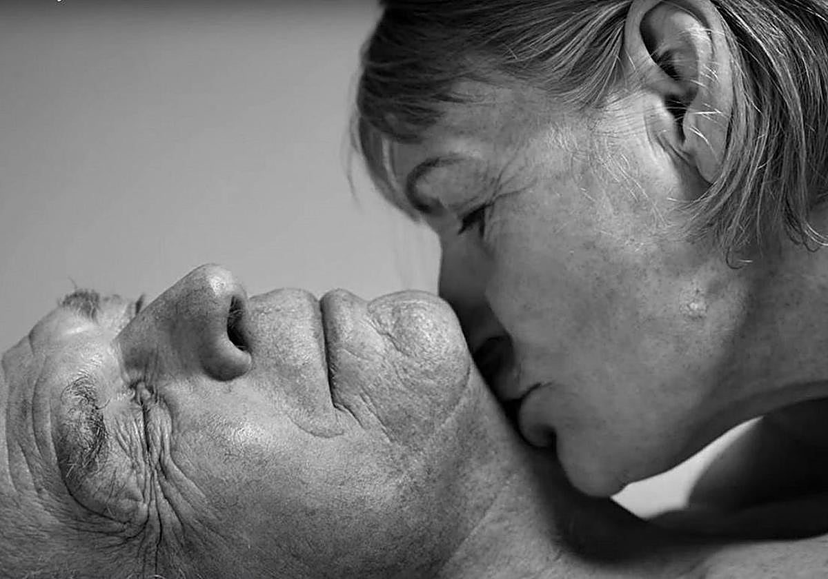 La intimidad y el contacto físico son aspectos importantes de la vida sexual.