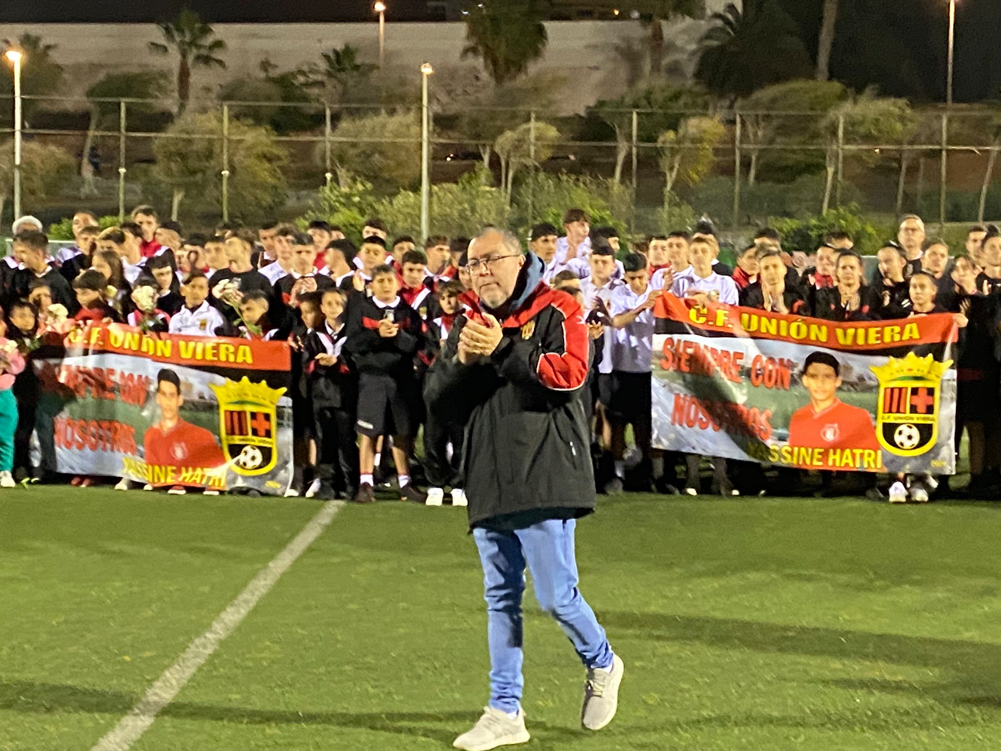 Lágrimas, emoción y apoyo para la familia de Yassine