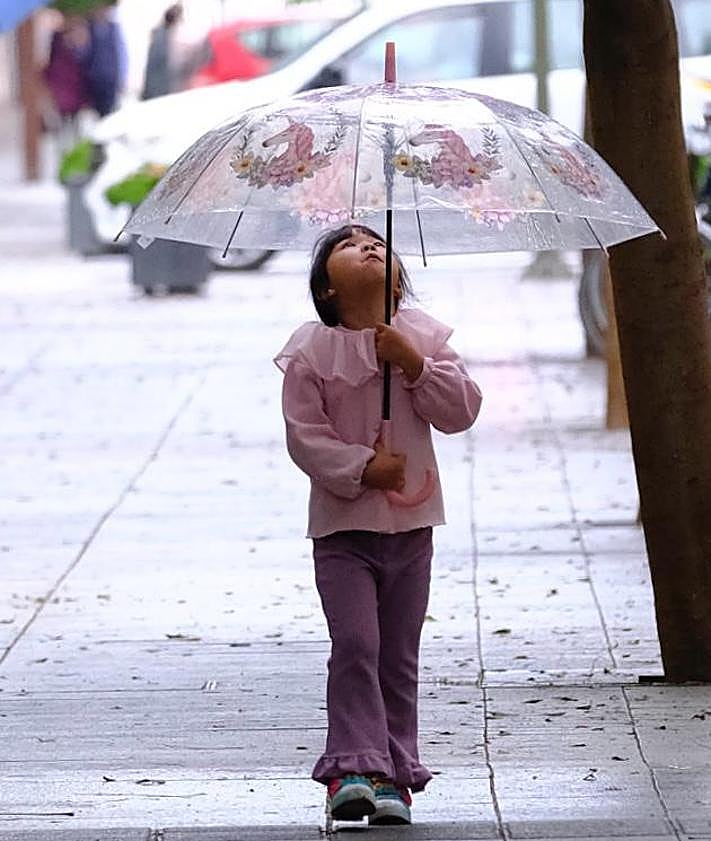 Imagen secundaria 2 - Las precipitaciones aumentaron su intensidad desde la tarde del viernes.