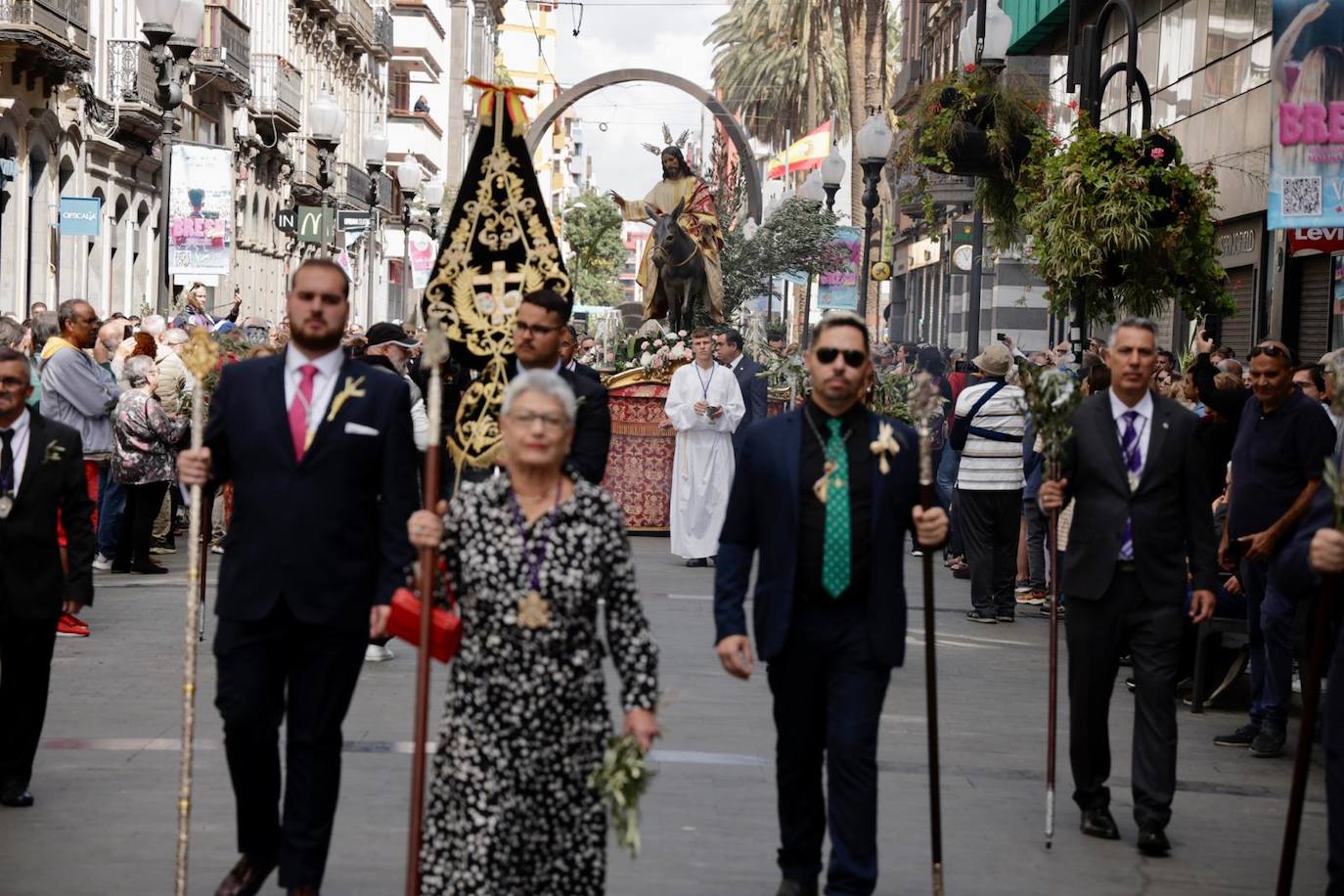 La procesión de La Burrita en la capital grancanaria, en imágenes