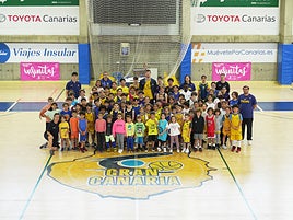 Ethan Happ y Amar Gegic inauguran el X Clínic de Semana Santa del CB Gran Canaria