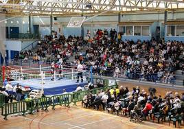 Imagen de archivo de una velada de boxeo en el Polideportivo Juan Beltrán Sierra.
