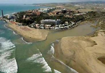 ¿Una Canarias desértica y sin playas para mediados de siglo?