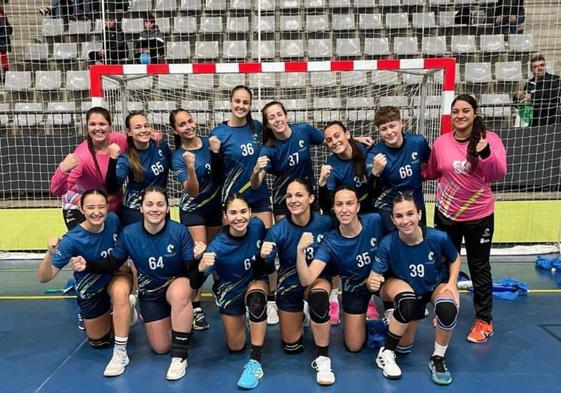 El juvenil femenino del Rocasa quedó subcampeón de España.