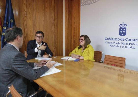 Gobierno canario, Ministerio y Clúster avanzan en Canarias Aeroespacial.