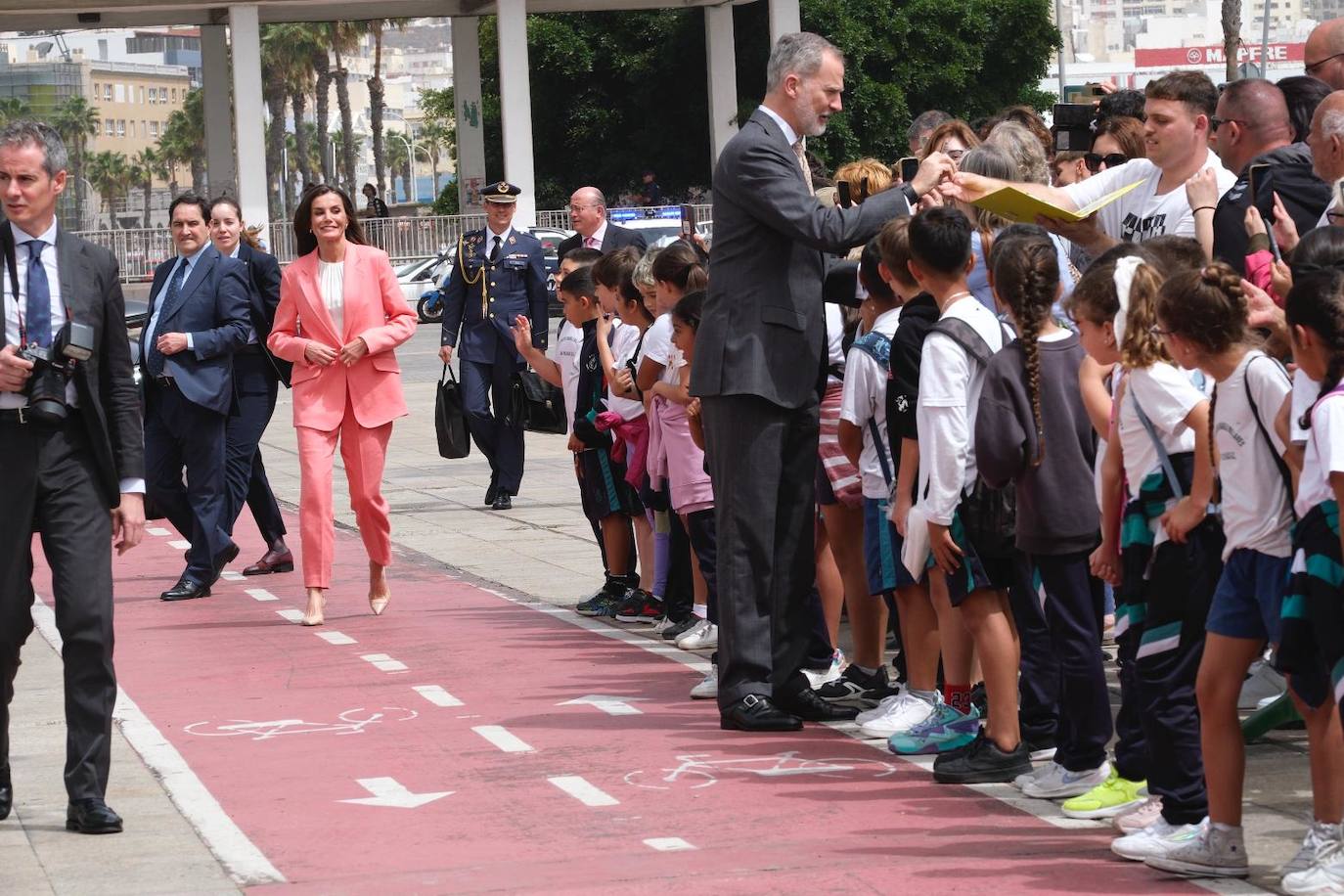 Así fueron recibidos los reyes en Las Palmas de Gran Canaria