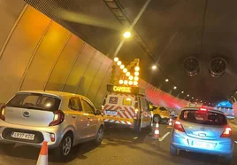 Imagen del accidente en los túneles de San José, en la capital grancanaria.