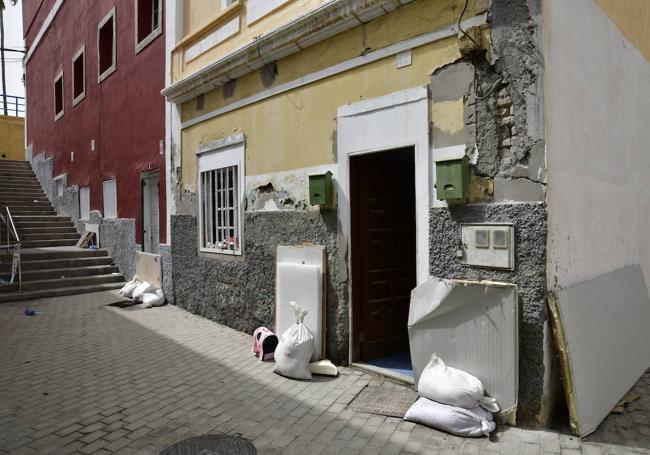 Desperfectos en viviendas del barrio marinero.