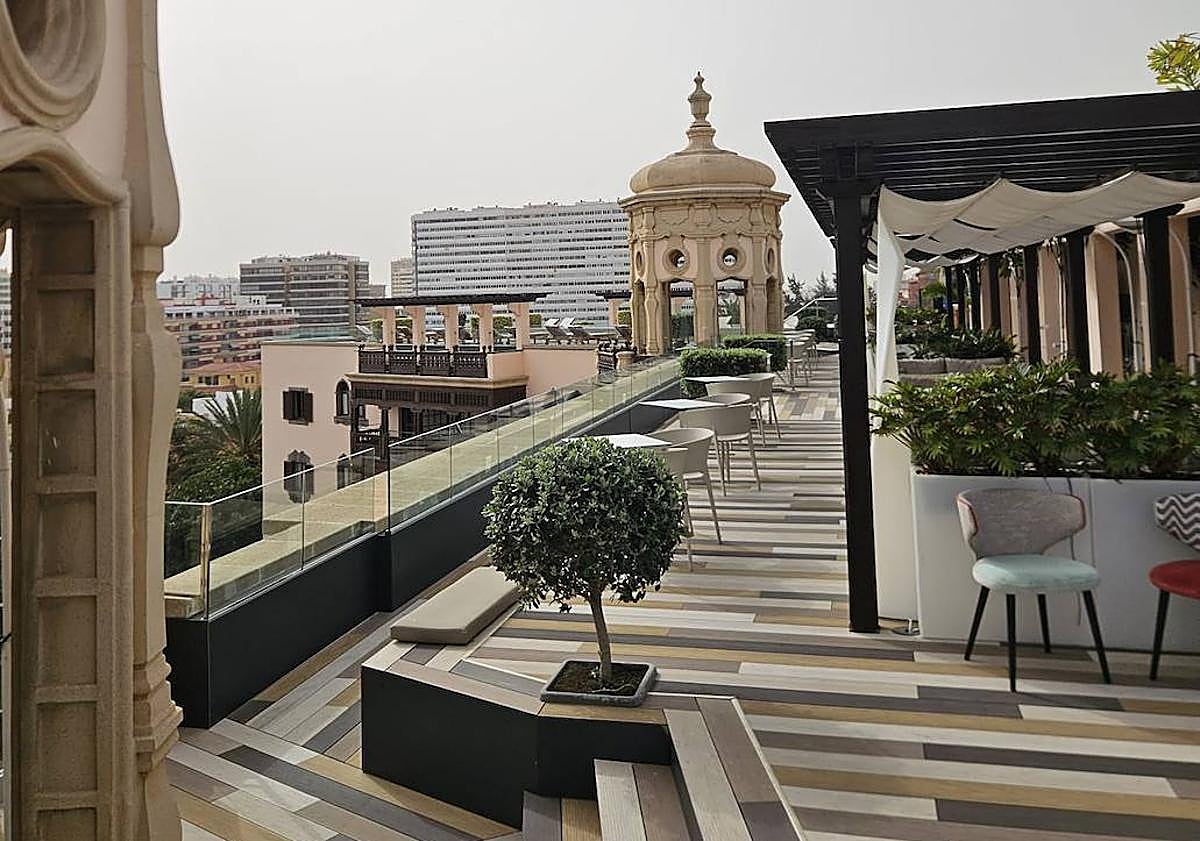 Imagen principal - &#039;La Penúltima y nos vamos&#039;, un podcast gastronómico canario de mucha altura