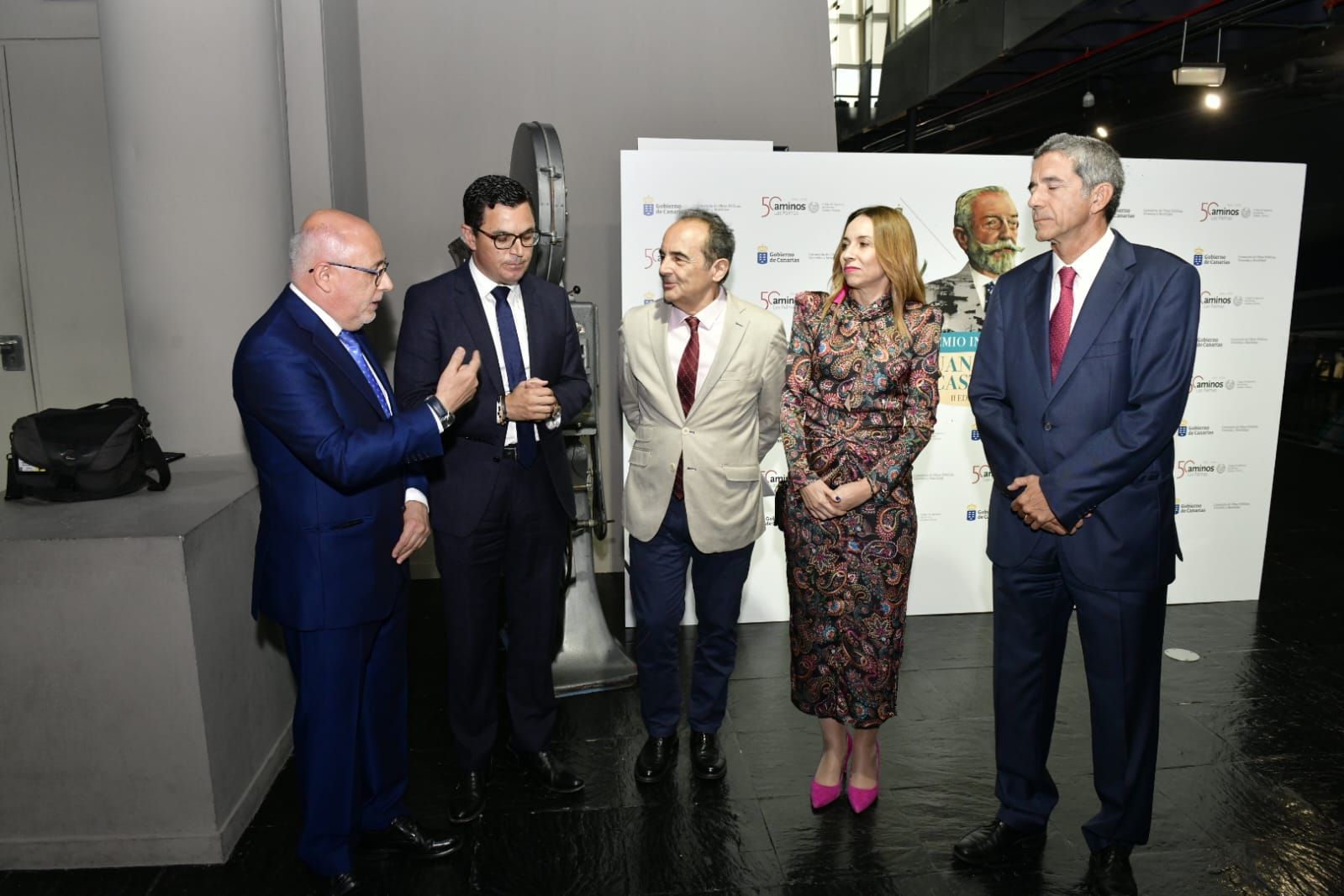 Reconocimientos bajo el sello de León y Castillo