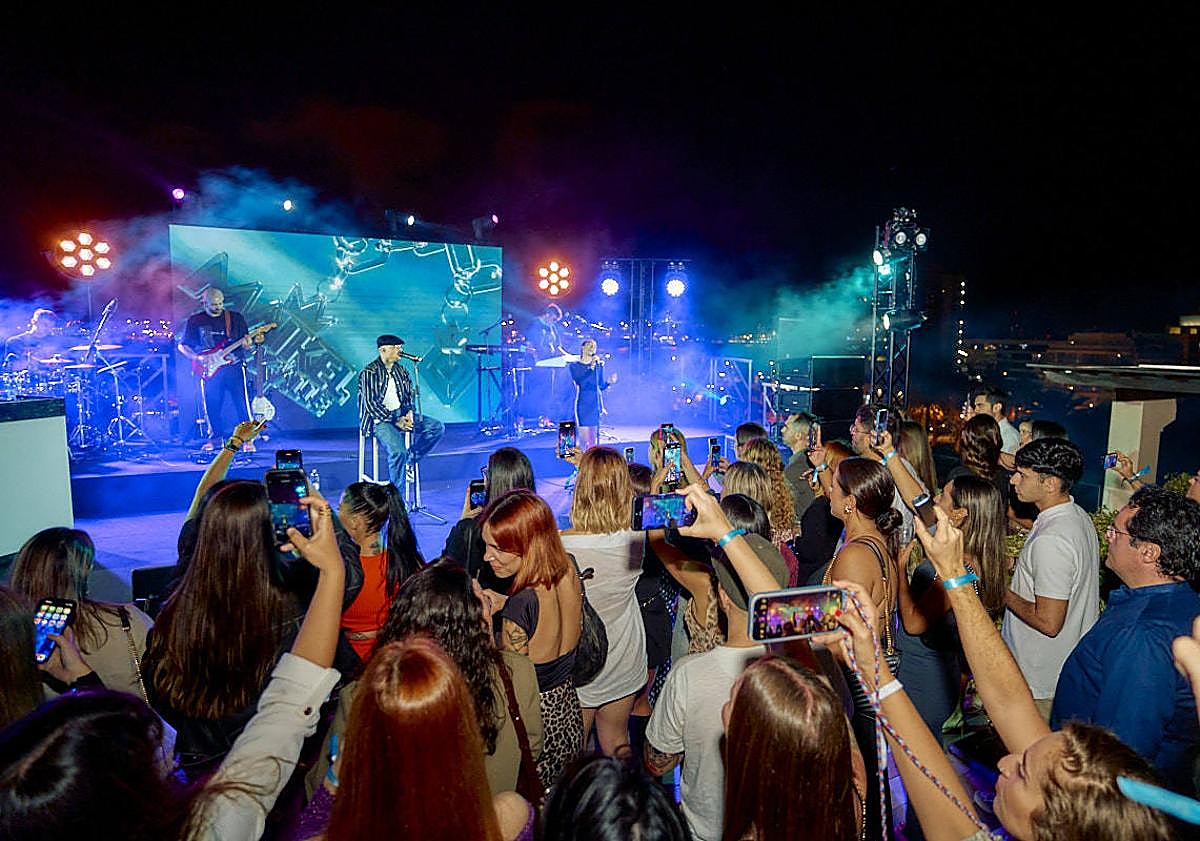 Imagen principal - Así fue el evento con los mejores «MOMENTS» de Gran Canaria