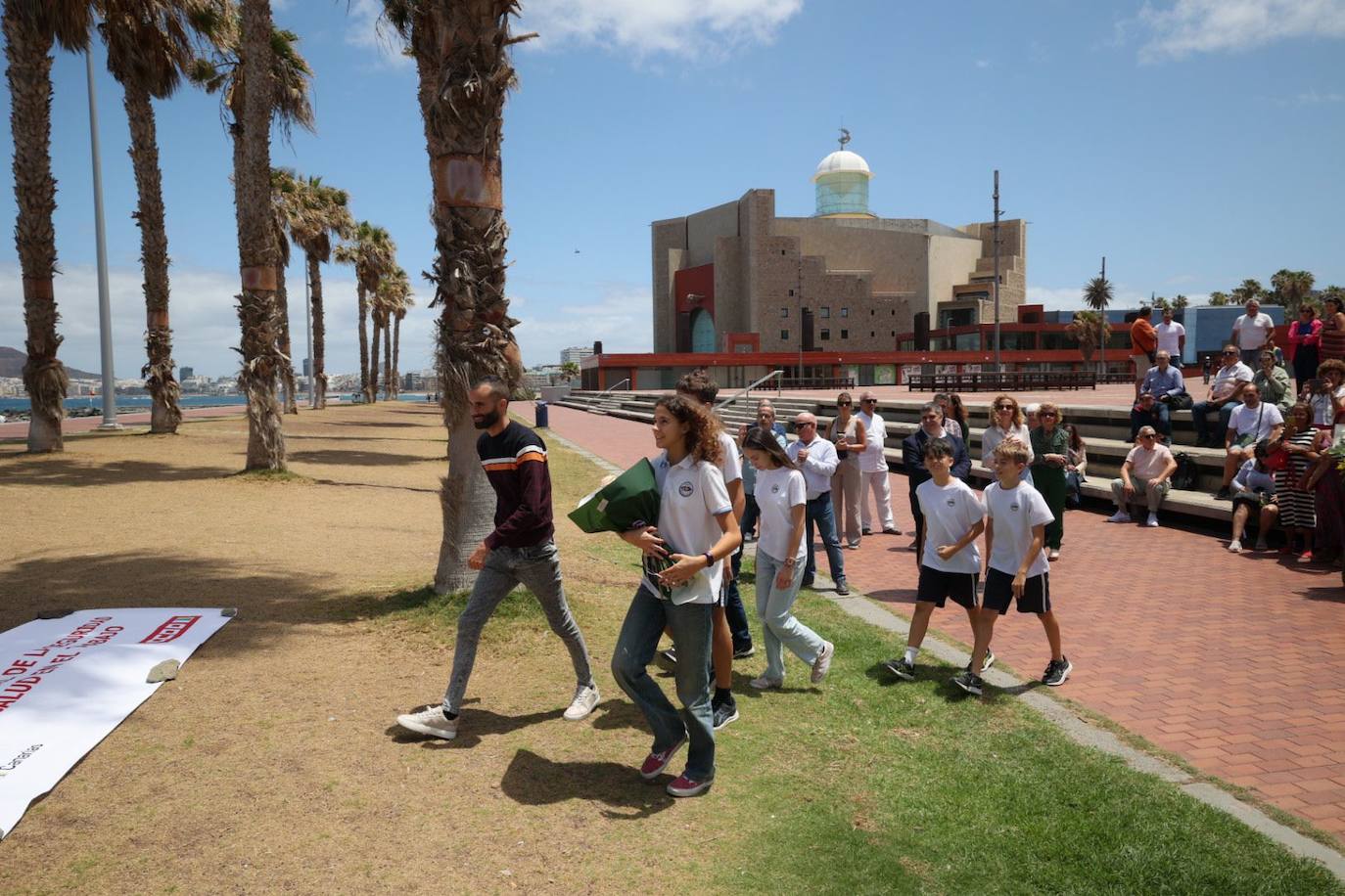 Homenaje a los fallecidos en la tragedia de El Rincón